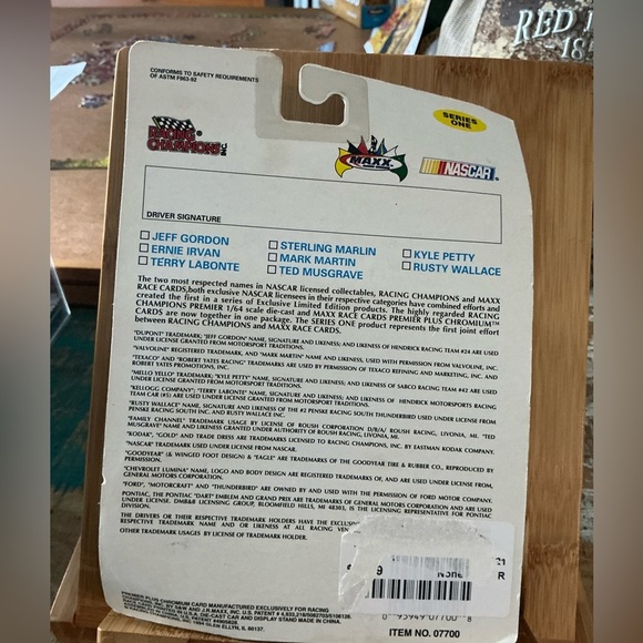 Nascar Rusty Wallace 1:64 Car, New in original package! - Picture 3 of 3